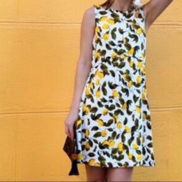 Zara Basics Lemon Dress - Picture 3 of 5